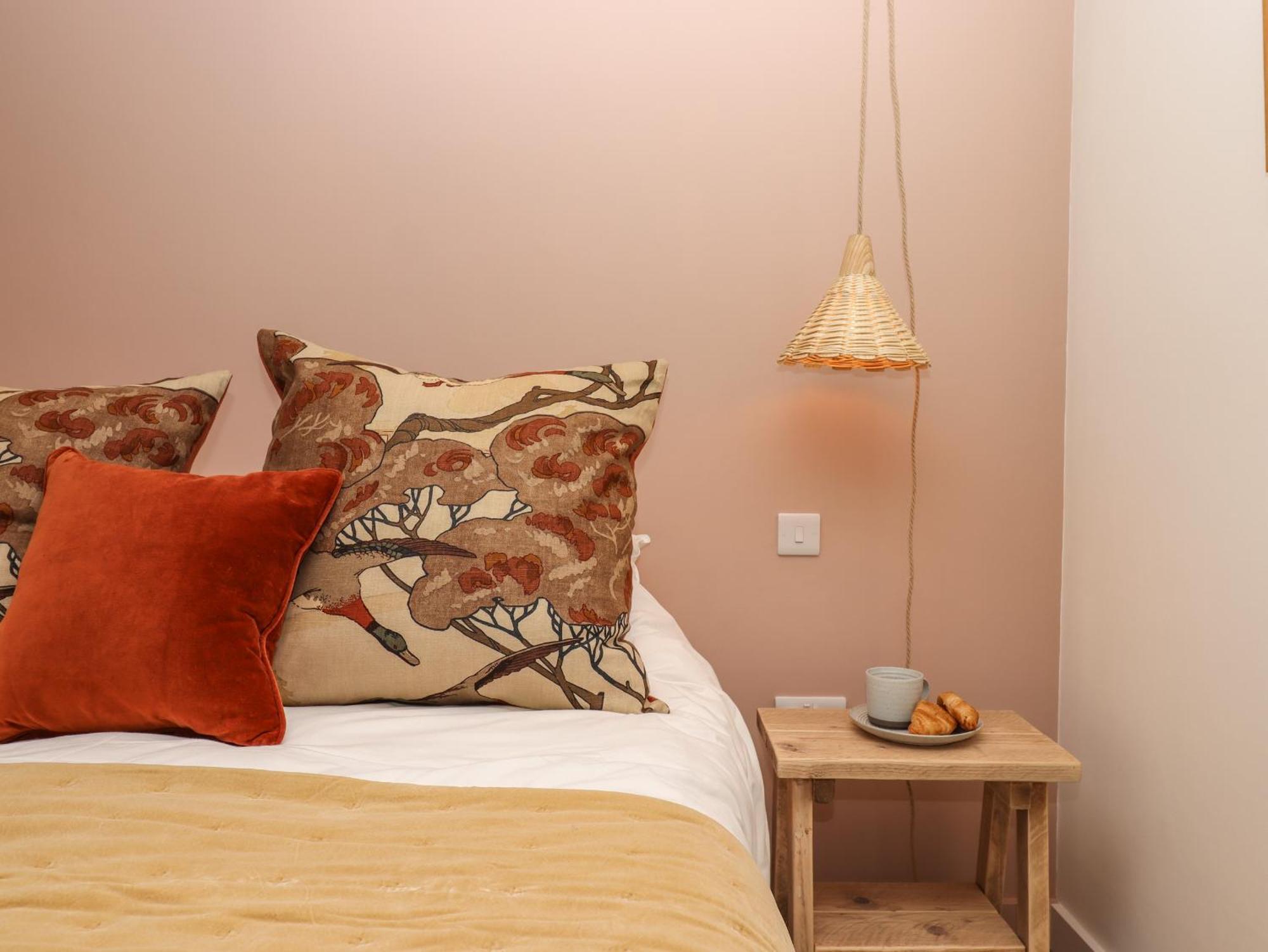 Holiday home 3 Caddaford Barns *