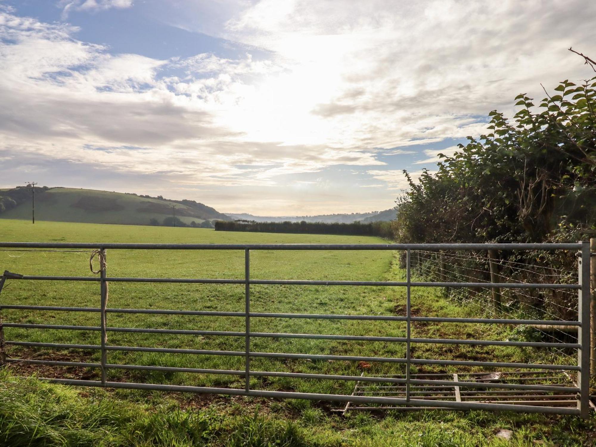3 Caddaford Barns Buckfastleigh