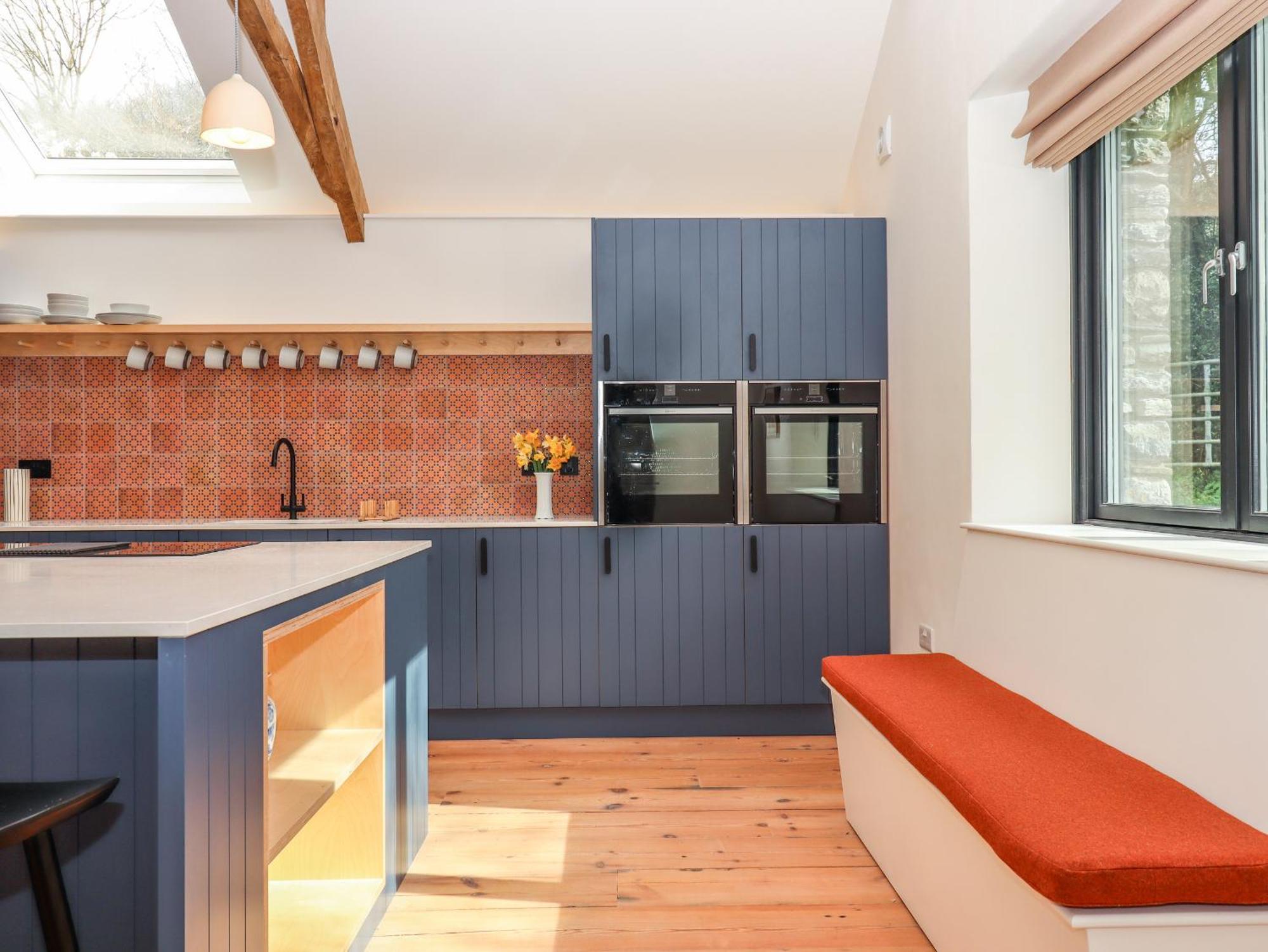 3 Caddaford Barns